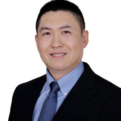 Leo, OSC-registered Dealing Representative at DX Financial